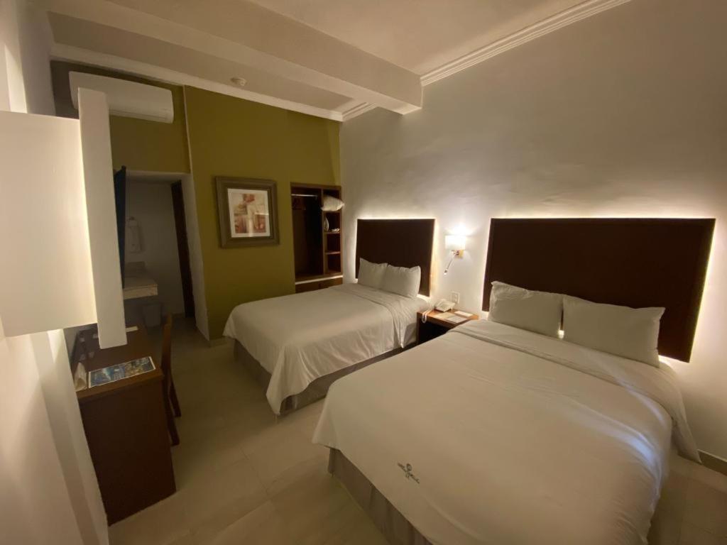 Hotel Marlon Chetumal Exterior foto