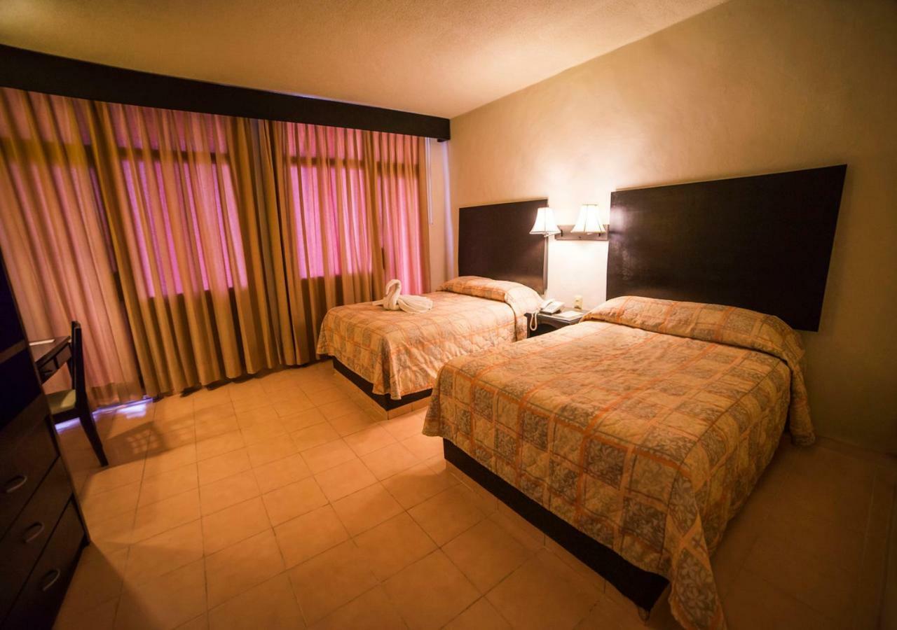 Hotel Marlon Chetumal Exterior foto